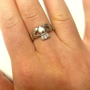Celtic .925 silver claddagh ring marriage